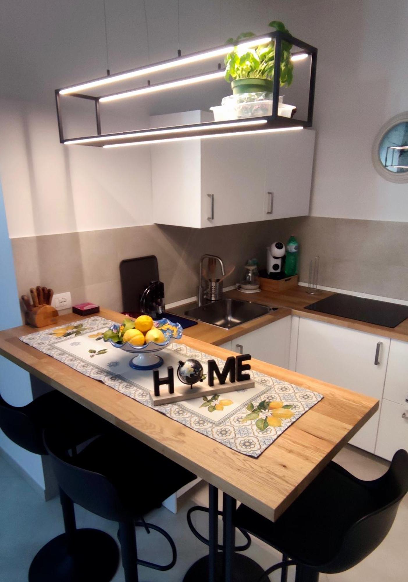 Archway Nine Apartment Sorrent